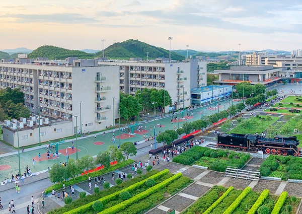 【MAX】&柳州市學校