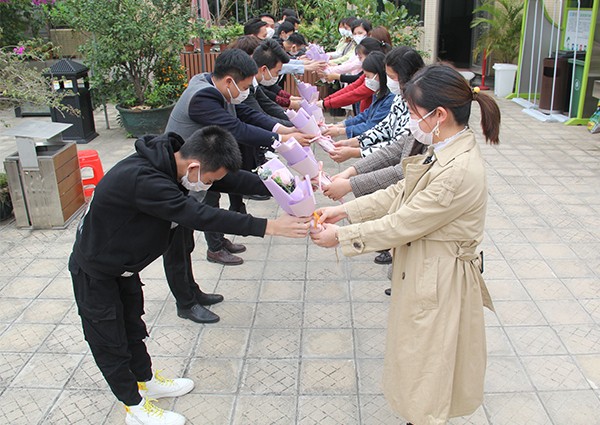 【MAX】不“疫”樣的“三八”婦女節