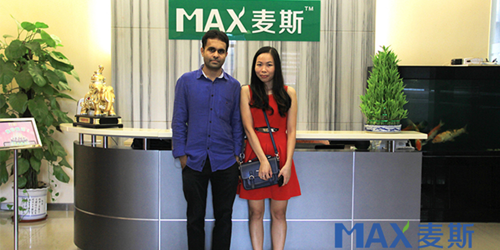 東南亞客戶定制街道垃圾桶順利出柜！