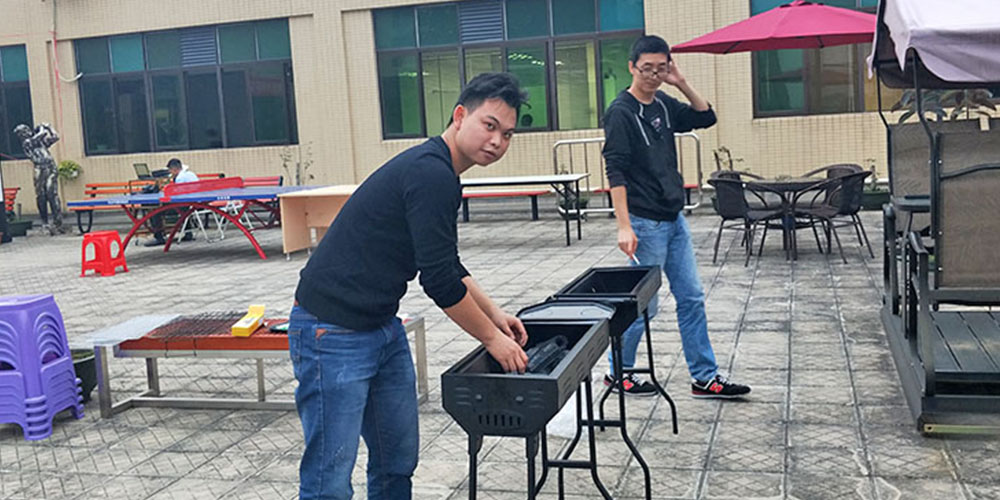 麥斯2018年第三季度優秀表彰會議暨燒烤晚會