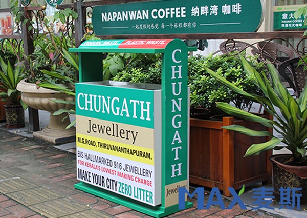 東南亞客戶定制街道垃圾桶順利出柜！